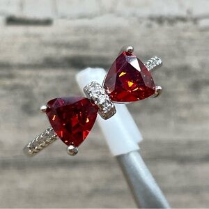 Beautiful Trendy Cute Trillion Cut Bow Tie Red Garnet CZ Silver Plated Ring